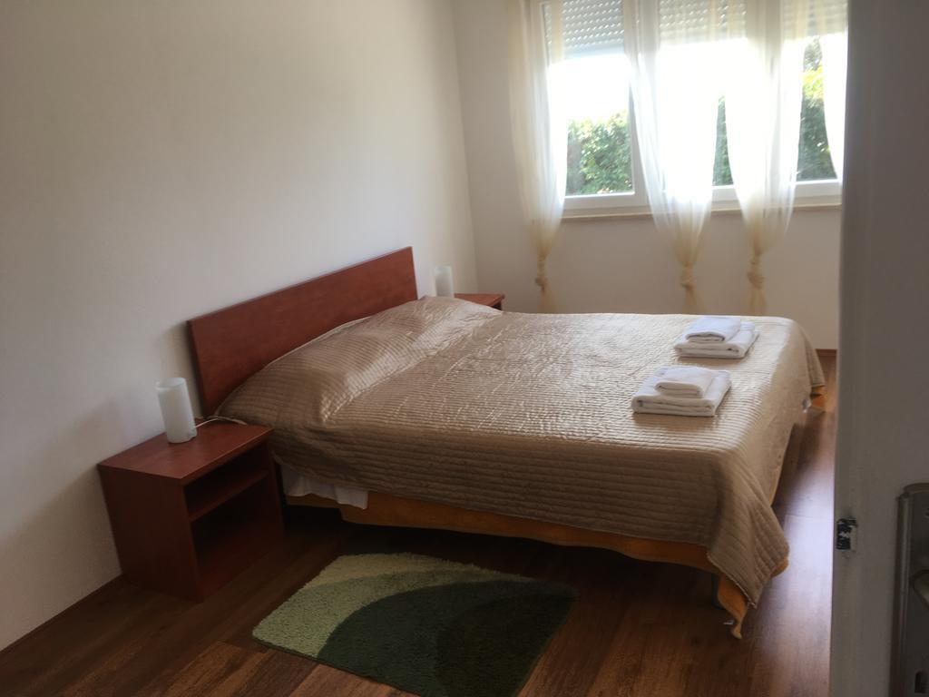 Apartments Lungomare Умаг Экстерьер фото