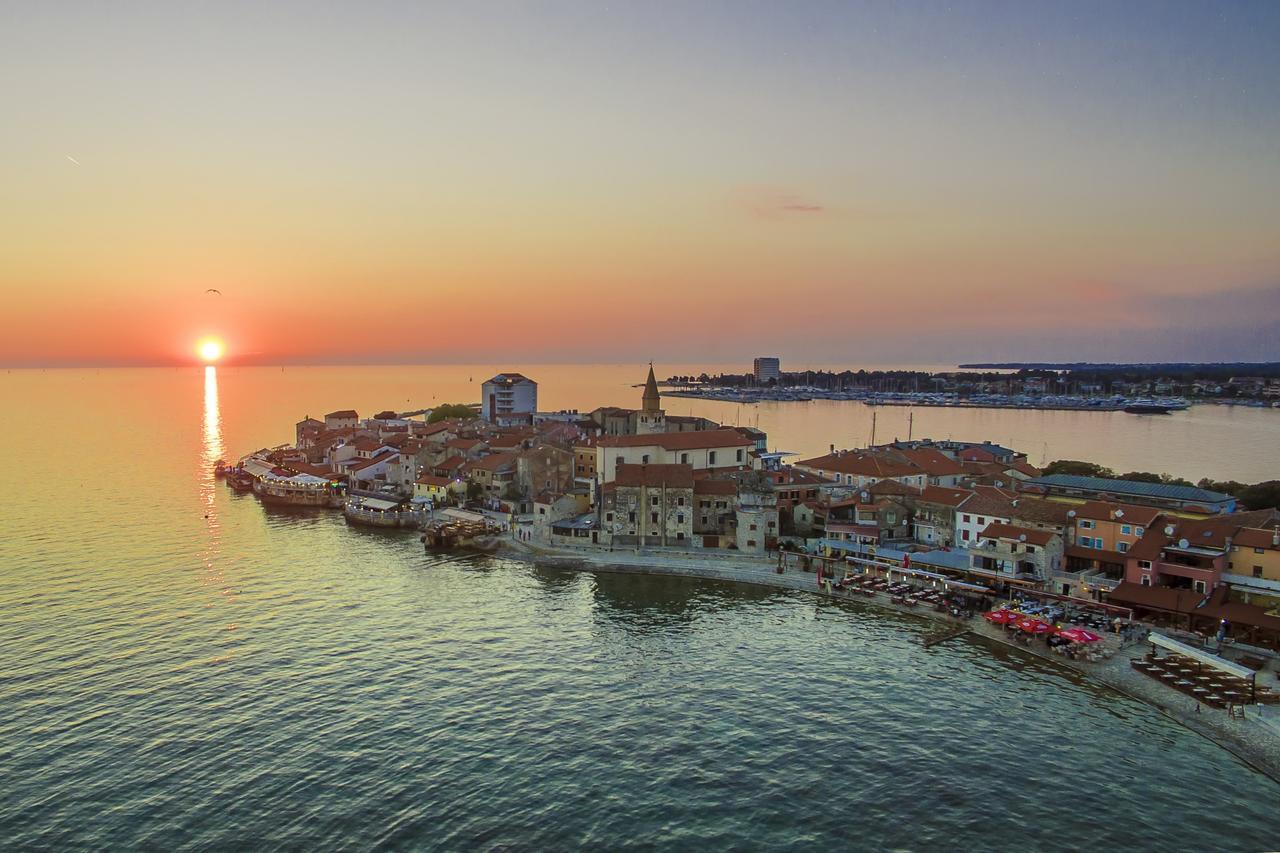 Apartments Lungomare Умаг Экстерьер фото